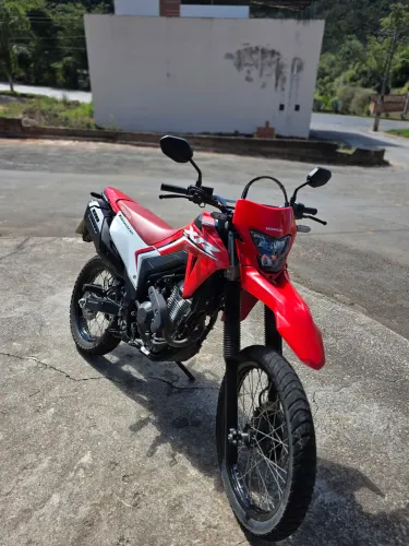 XR TORNADO 300 2025