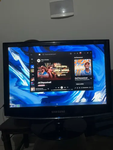 Monitor Samsung $130 negociável