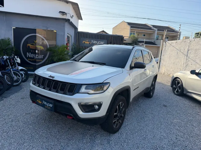 Jeep Compass Trailhawk 2.0 4X4 Dies. 16V Aut. 2017