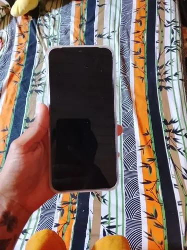Vende-se ou troca por um Samsung