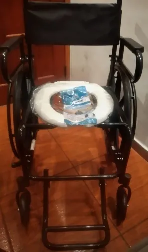 Cadeira de banho nova 