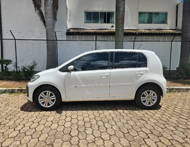 Volkswagen Up! Move 1.0 TSI Total Flex 12V 5P 2018