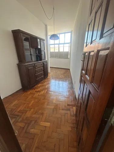Oportunidade em Nazaré: 1/4 Prático e Bem Localizado - 36m²