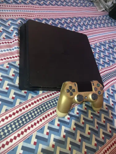 Ps4 slim 1T 