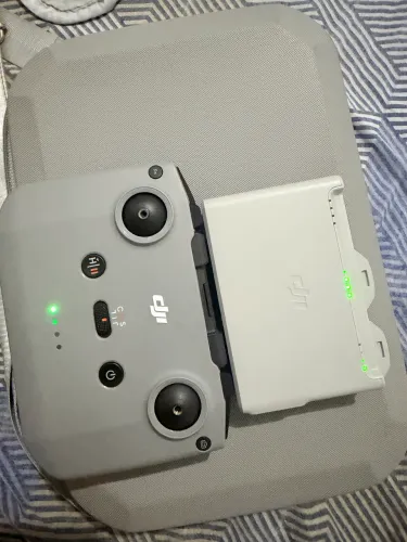 CONTROLE RCN3+ HUB COM 2 BATERIAS DJI NEO + CASE