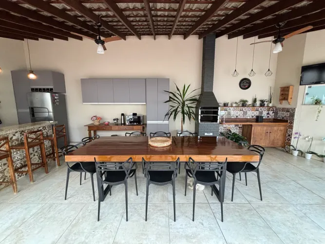Casa Jardim Holanda