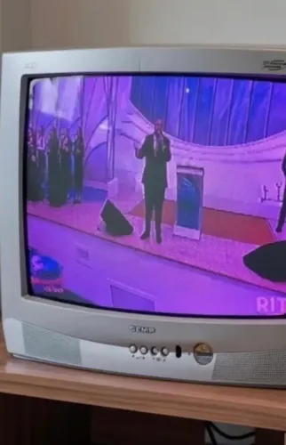 televisao de tubo