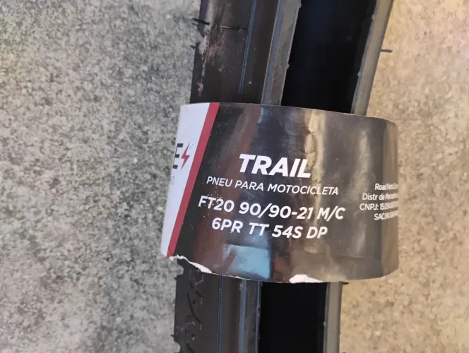 Pneu dianteiro para moto aro 90 90 21