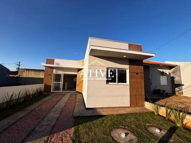 Casa nova para locação e venda no Condomínio Jardim do Vale no bairro Neópolis de Gravataí