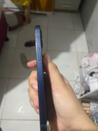 iPhone 12 64 giga armazenamento caixa carregador único detalhe não funciona Face ID