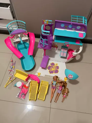 Navio da Barbie 