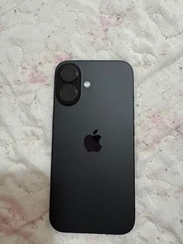 iPhone 16