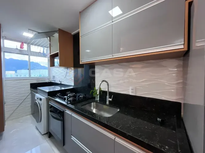 Apartamento de 2 Quartos com Varanda e Elevador no Condomínio Solar Bem-te-vis