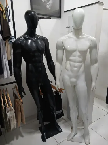 Manequins Masculinos