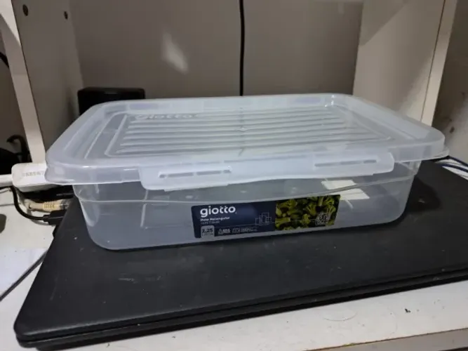 Pote / Marmita Grande 2,25l com tampa e trava, freezer/microndas - Nova, sem qualquer uso