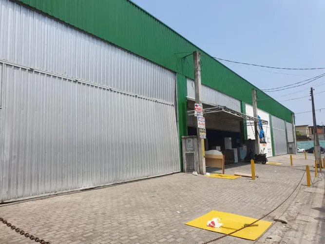 Oportunidade!!! Galpão 250 m² perto da Dutra