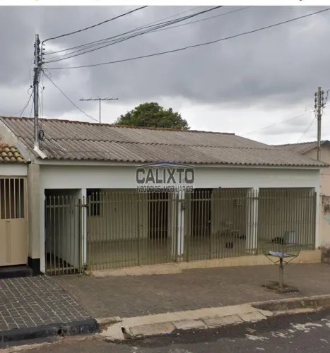 CASA BAIRRO TIBERY