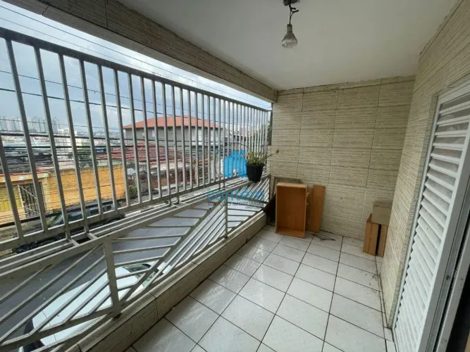 Sobrado à venda em Osasco, Bela Vista, com 4 quartos, com 125 m²