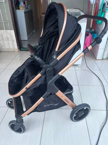 CARRINHO E BEBÊ CONFORTO PREMIUM