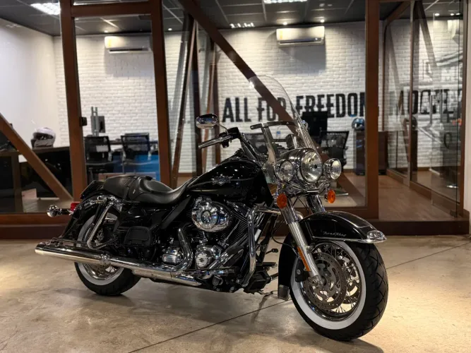 Harley- Davidson Road King Classic