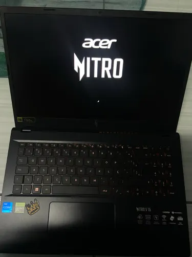Notebook Gamer Acer Nitro V15 RTX4050 5 meses de uso
