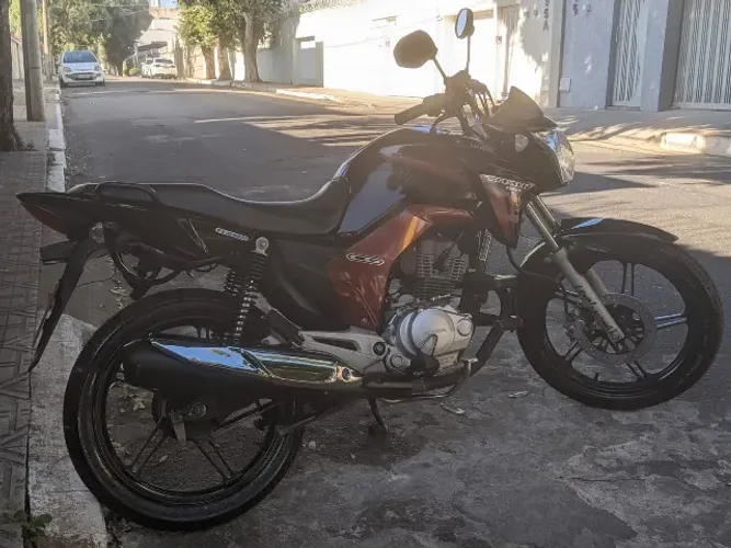 CG Titan 150 EX 2014