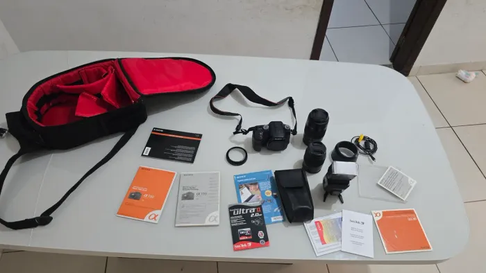 Câmera Sony com lentes