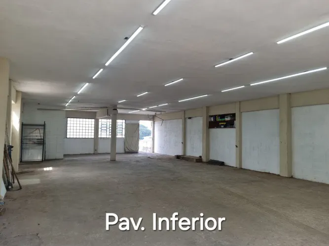 ALUGA-SE GALPÃO EM POÁ SP 450M²