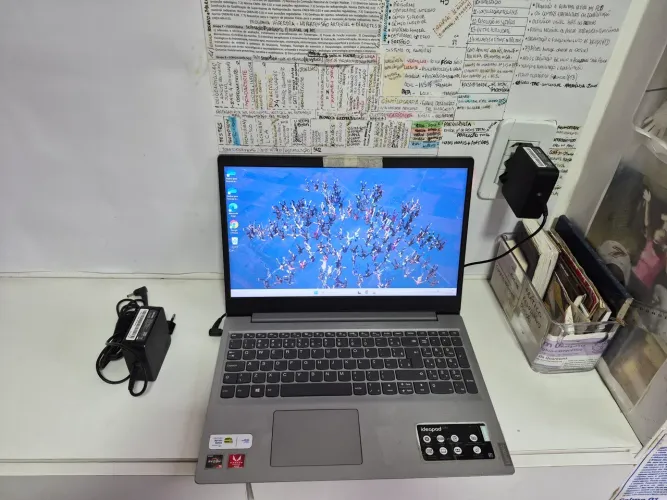 PIX 1699/10X215 LENOVO 1T PL. VIDEO AMD RX VEGA8 RYZEN5 8G VEND. URG.10X CARTÃO.