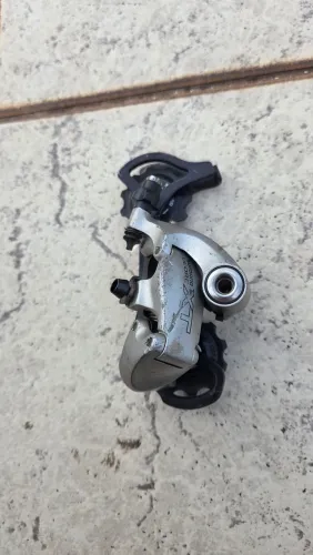 Câmbio traseiro Shimano XT 9 velocidades