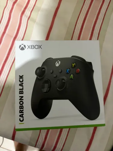 Controle Xbox Séries X/S com adaptador Bluetooth