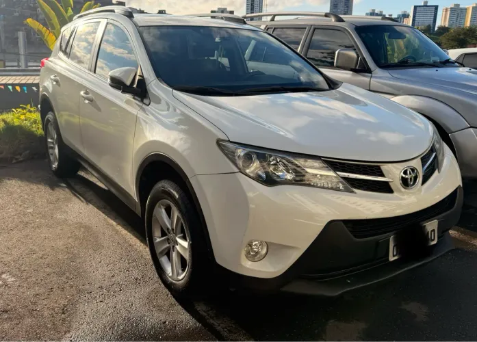 Toyota RAV4 2.0 4X2 16V Aut. 2014