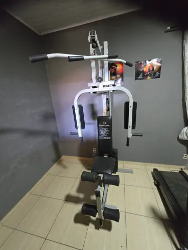 Aparelho de musculação Completo