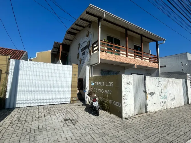 Vende-se casa no São Vicente 