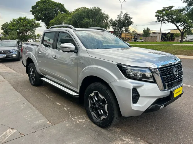 Nissan Frontier Plati. CD 2.3 Bi-TB Dies.aut. 2025