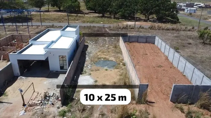 Vende - se terreno no Caburaí 2