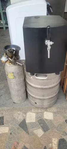 Maquina chopp completa com barril brahma
