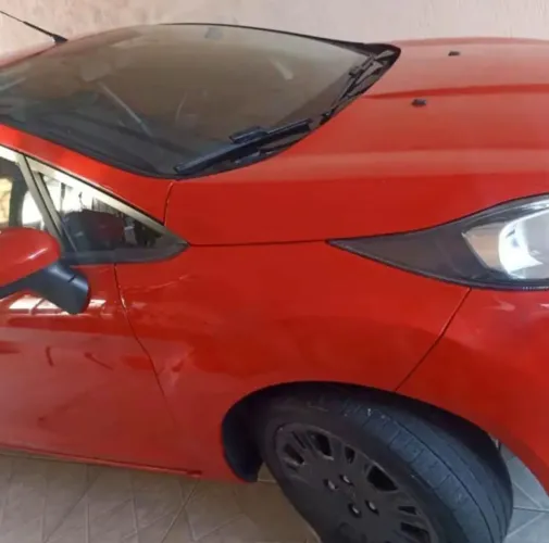 Ford Fiesta 1.5 16V Flex Mec. 5P 2015