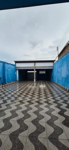 Vendo ótima Casa de 65m² em via pública no bairro Colônia Terra Nova