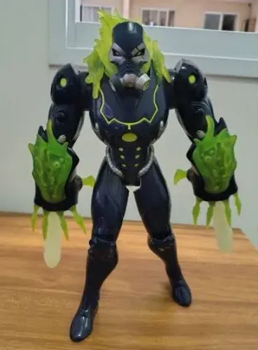 Vilão Toxzon max Steel