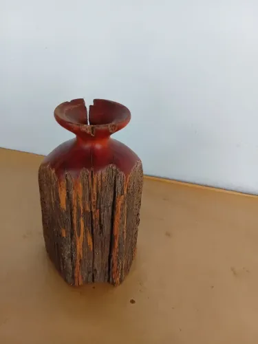 Garrafa de madeira Aroeira 