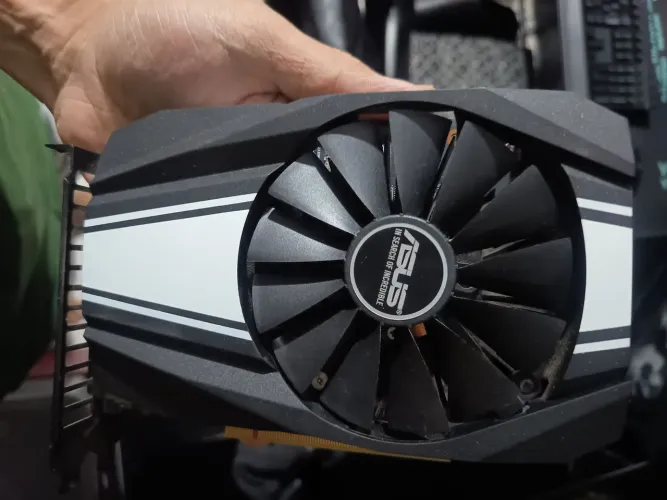 GTX 1660 Super Asus