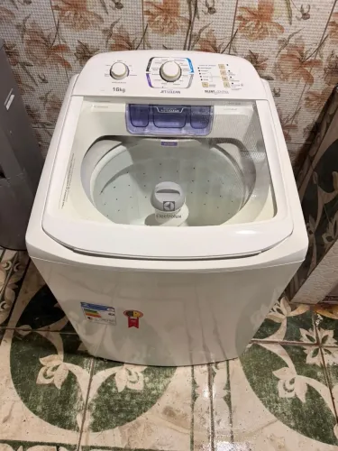 Máquina de lavar roupa 