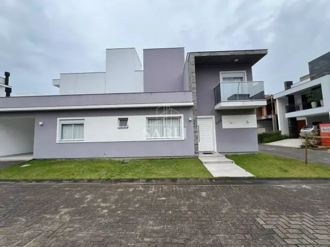 Casa Mobiliada com 2 Suítes no Condomínio Costa do Sol no Delta Ville em Biguaçu.