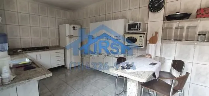 Sobrado à venda em Barueri, Jardim Regina Alice, com 3 suítes, com 225 m², Não Esta Em Con