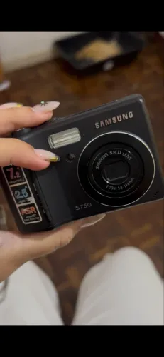 câmera Samsung S750 7.2 MP