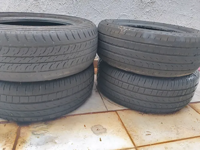 Pneus 16 205/55.(03) E 205/60/16(01)
