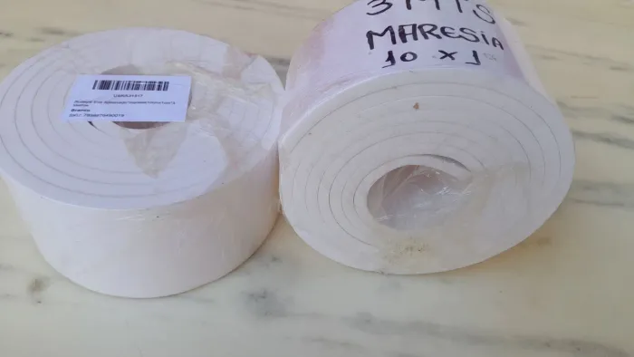 Rodapé Eva adesivado maresia 10cm (2 rolos de 3 metros)branco 