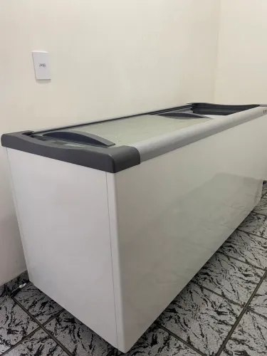 Freezer metalfrio horizontal tampa de vidro 405L 110v