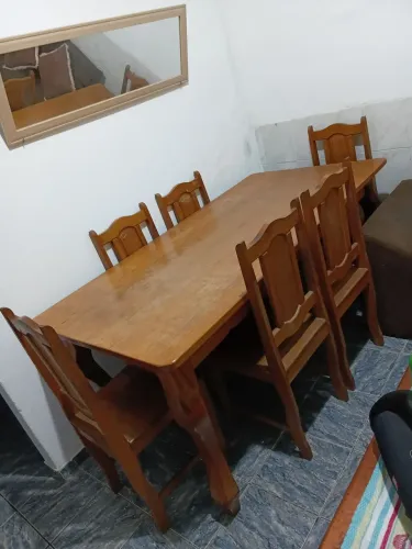 Mesa de Madeira Maciça CEREJEIRA